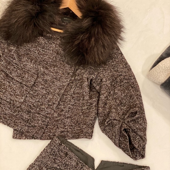BCBG* Tweed Cropped Jacket/short set, detachable fur Sz 4 - Picture 2 of 8